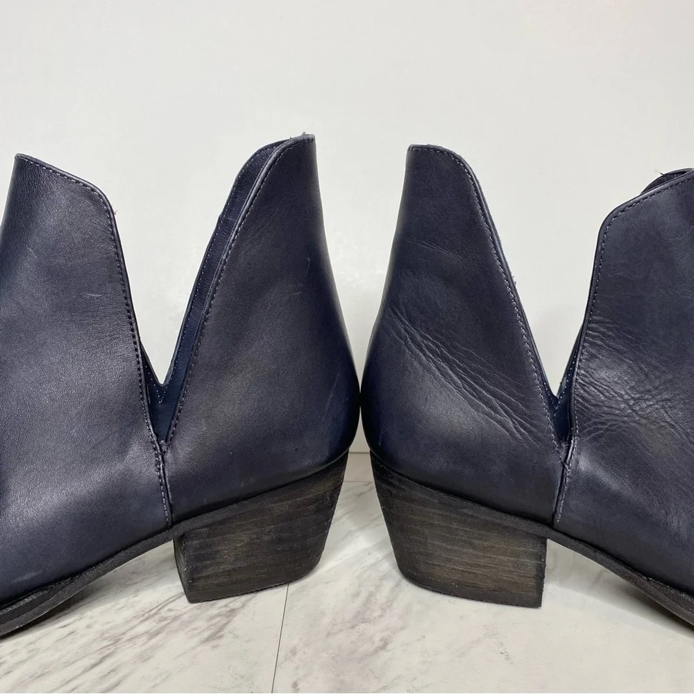 Free People Charm Double V Bootie 36 1/2 - Picture 7 of 13